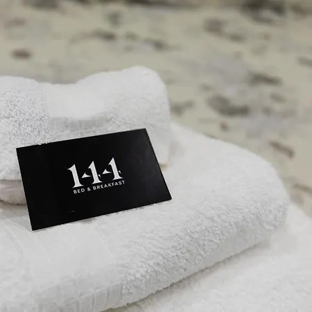 Luxury 144 Crotone