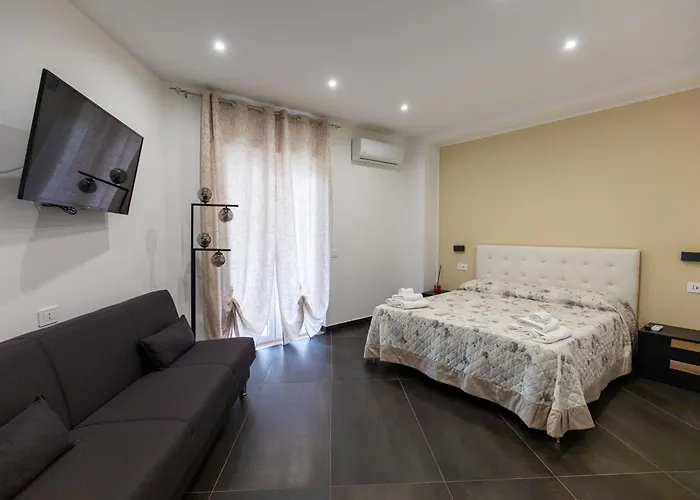 Luxury 144 Bed & Breakfast Crotone
